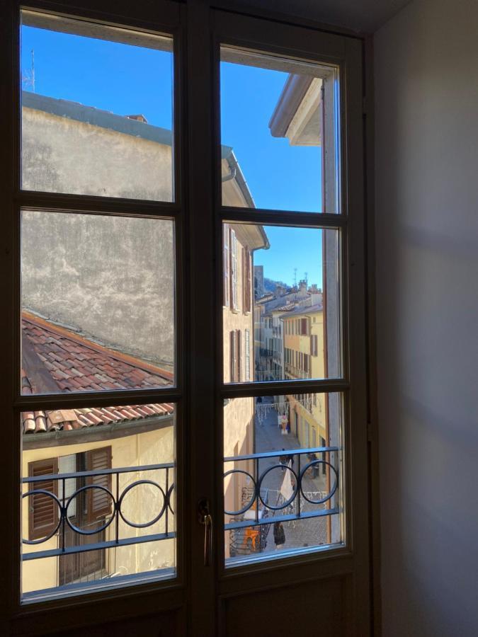 La Porta Azzurra - Casa Vacanze Como Eksteriør bilde